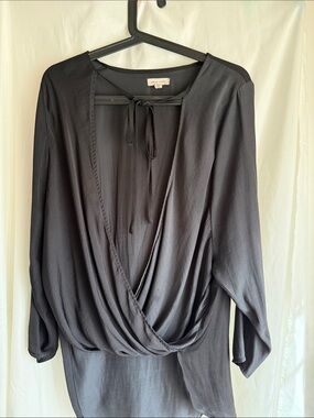 silence + noise Charcoal Draped Tie-Front Blouse